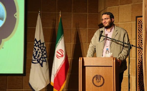 رئیس حوزه هنری چهارمحال و بختیاری معارفه شد