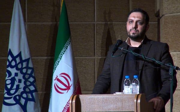مرادی بیناباج: هنر انقلاب باید راوی گذشته، کنش‌گر امروز و پیشران آینده باشد
