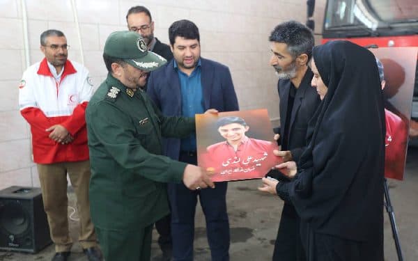پرتره قهرمان فداکار ایران شهید علی لندی رونمایی شد