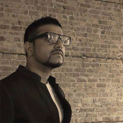 سونیل پادوال؛ نقاشی که استیصالِ انسان را به تصویر می کشد