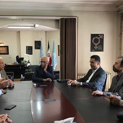 دیدار اساتید خوشنویسی با دبیرکل کمیسیون ملی یونسکو