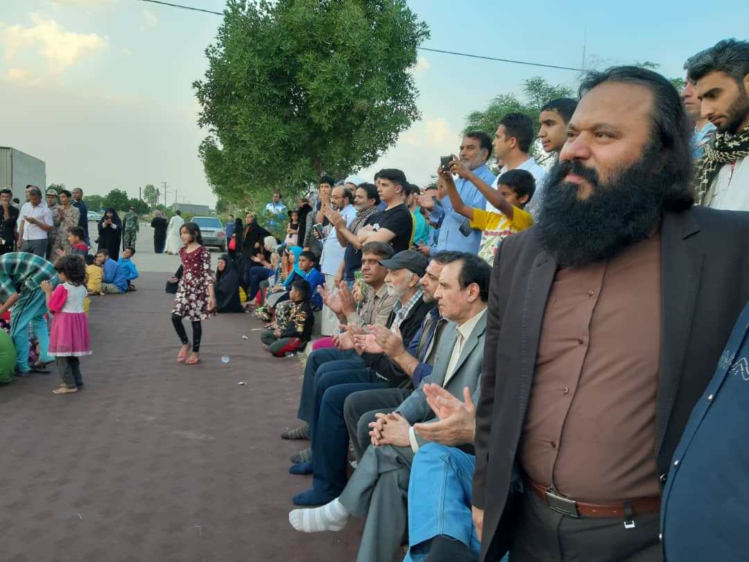 همدلی تئاتری‌ها با یاری حوزه هنری برپا شد/ تماشاخانه‌های ماه و مهر به کمک سیل‌زده‌ها می‌آیند