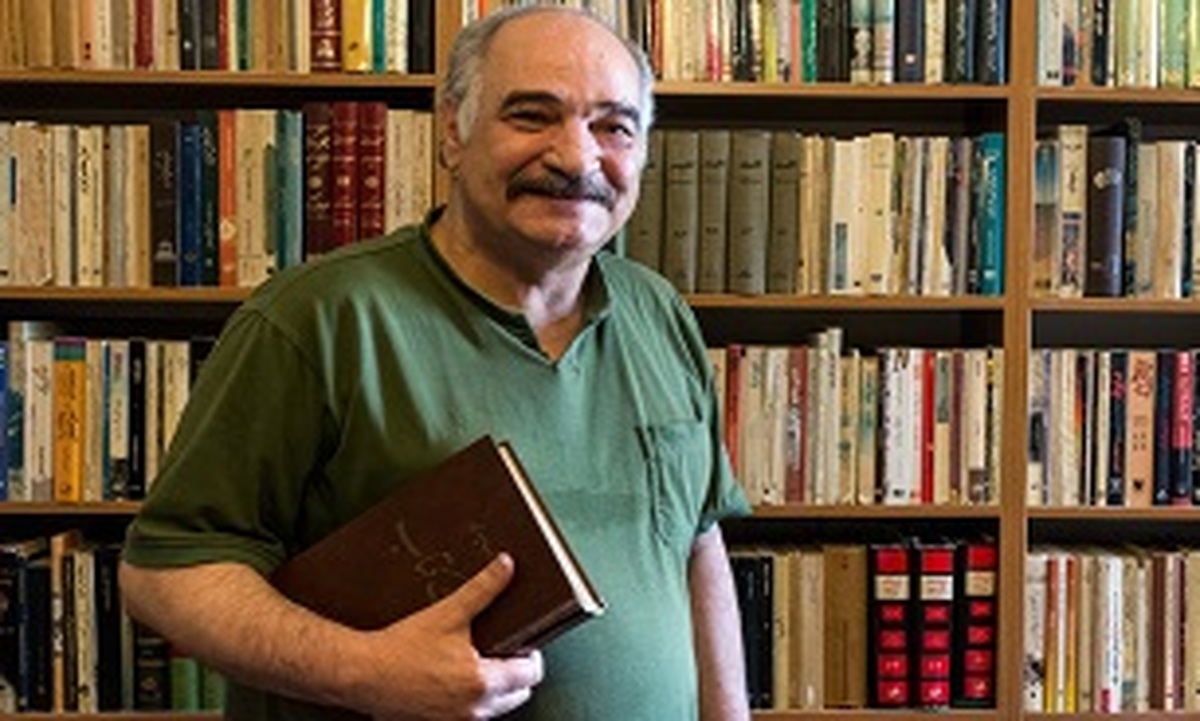 ببساطة أتحدث إلیک