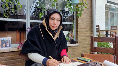 خوشنویسی جایگاه خاصی بین مردم شیعه و ایران دارد