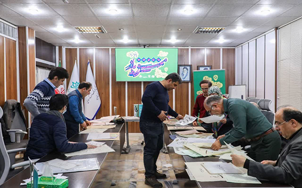 ۱۵ اثر برگزیده بداهه نویسی «مشق مادر» معرفی خواهند شد