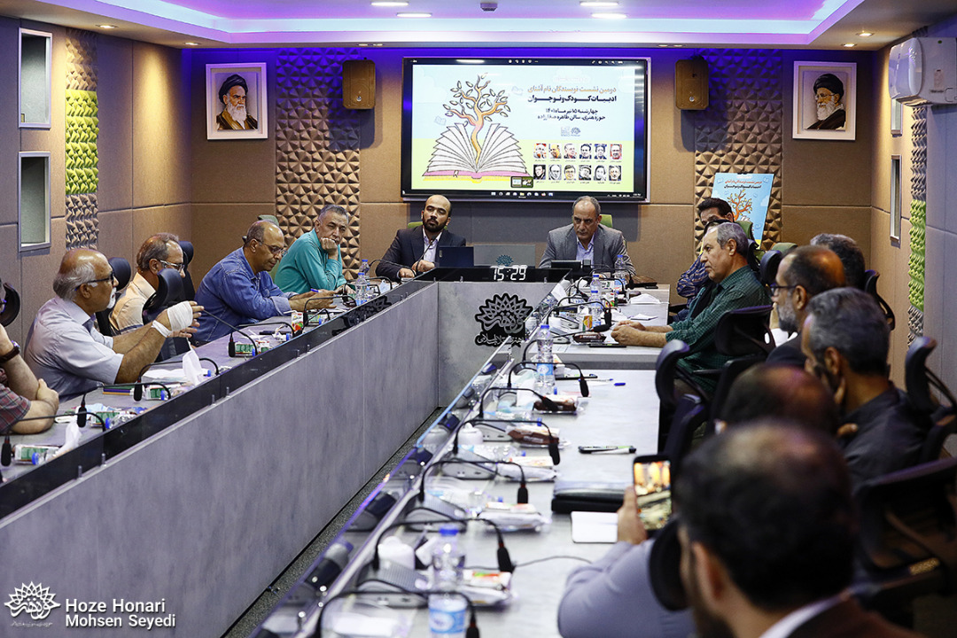 عدم توجه به مباحث تئوریک در آثار تولیدی کودک و نوجوان/تولید رمان نوجوان کار سختی‌ است