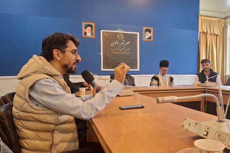 عرض ارادت هنرمندان چهارمحال و بختیاری به ساحت امام رضا (ع) با زبان شعر و خوشنویسی