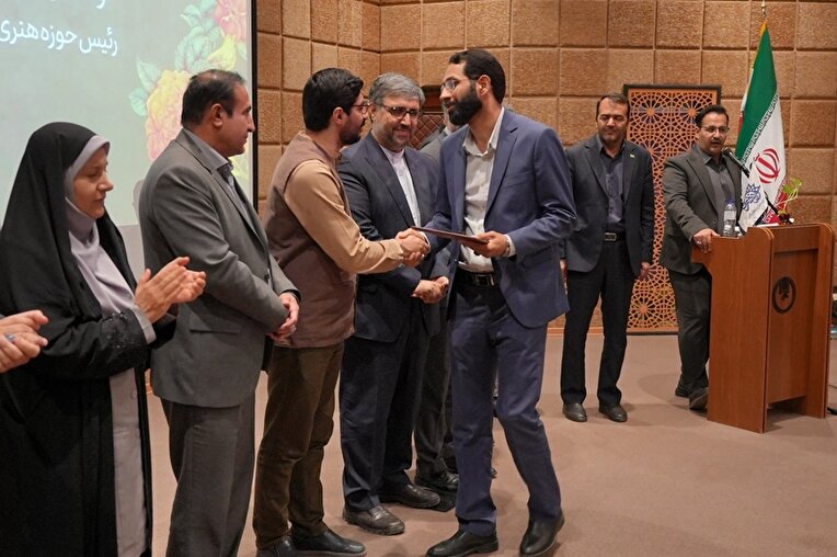 سرپرست حوزه هنری چهارمحال و بختیاری معرفی شد