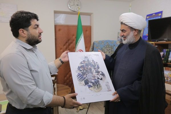 برخی مفاهیم و محتوا مانند حیات اجتماعی عمان سامانی مورد غفلت قرار گرفته‌اند